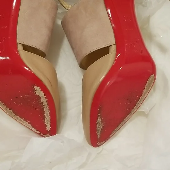 Christian Louboutin - Picture 11 of 12